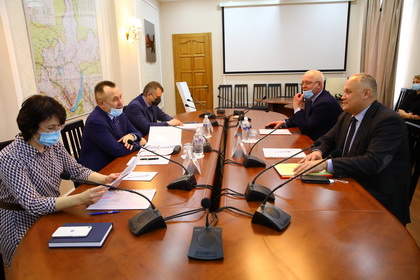Вопросы строительства путепровода в Куйтуне обсудил Николай Труфанов с представителями ОАО «РЖД»
